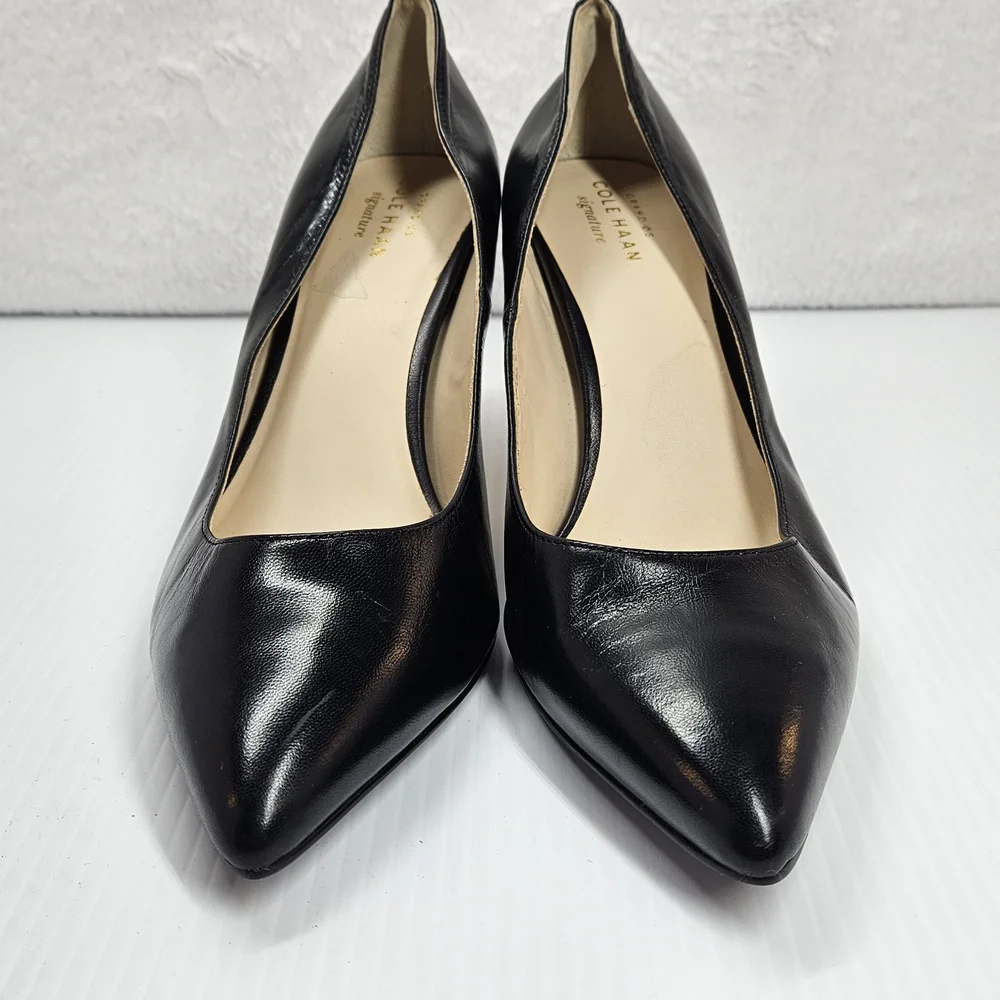 Cole Haan Black Leather Pointed Toe Heels Size 9AA Narrow Classic Pumps